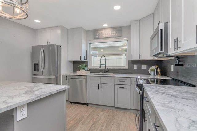 372 WESTWINDS DRIVE, Palm Harbor, FL 34683