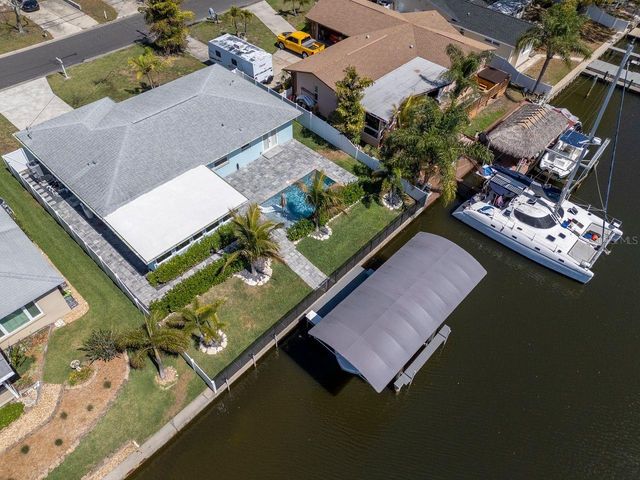 372 WESTWINDS DRIVE, Palm Harbor, FL 34683