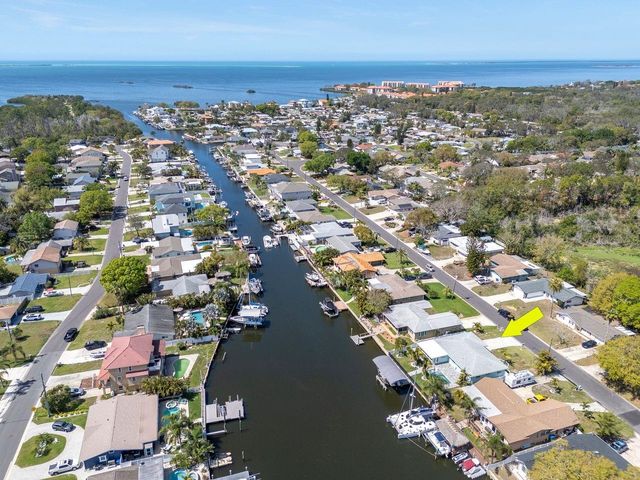 372 WESTWINDS DRIVE, Palm Harbor, FL 34683