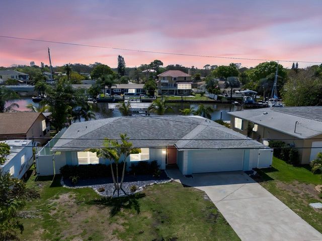 372 WESTWINDS DRIVE, Palm Harbor, FL 34683