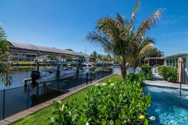 372 WESTWINDS DRIVE, Palm Harbor, FL 34683