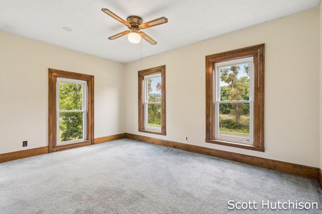 7265 W Carson City Road, Greenville, MI 48838