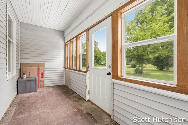 7265 W Carson City Road, Greenville, MI 48838