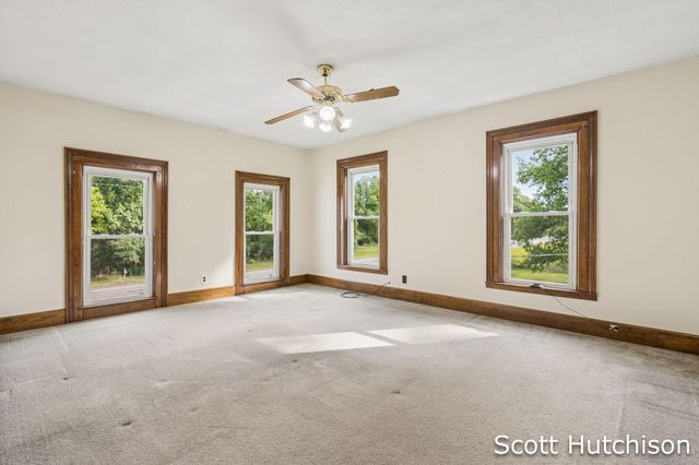 7265 W Carson City Road, Greenville, MI 48838