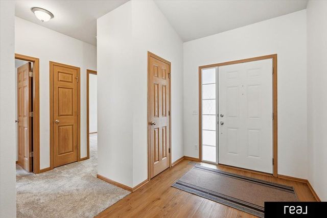 7440 N 87Th Street, Omaha, NE 68122