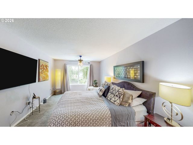 442 N BRIDGETON Rd, Portland, OR 97217
