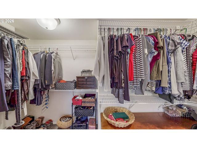 442 N BRIDGETON Rd, Portland, OR 97217