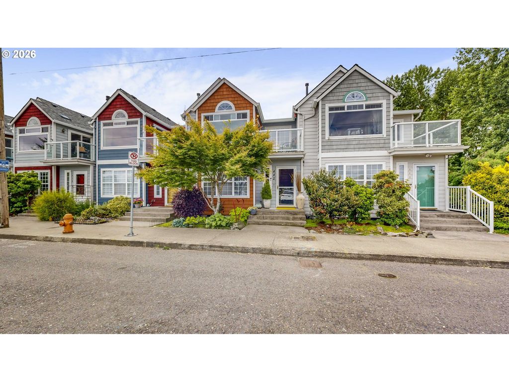 442 N BRIDGETON Rd, Portland, OR 97217