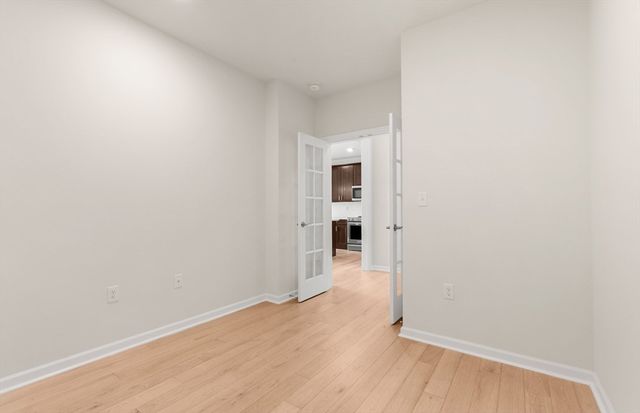 6 Stratton Drive 303, Woburn, MA 01801