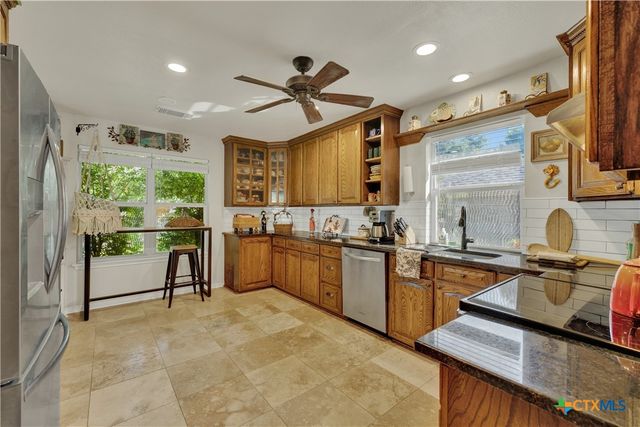 1116 River Rock, New Braunfels, TX 78130
