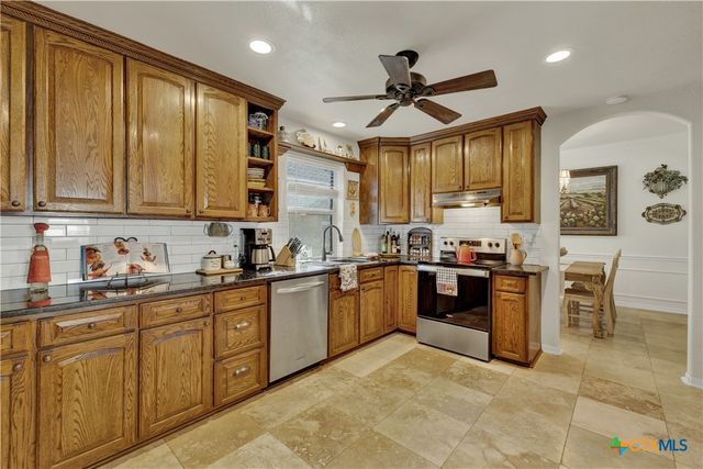 1116 River Rock, New Braunfels, TX 78130
