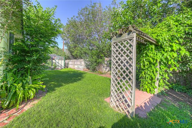 1116 River Rock, New Braunfels, TX 78130