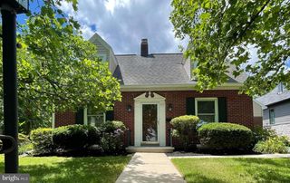 612 COCOA AVE, Hershey, PA 17033