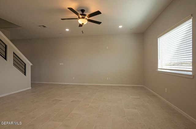 10176 Texas madrone Drive, Socorro, TX 79927