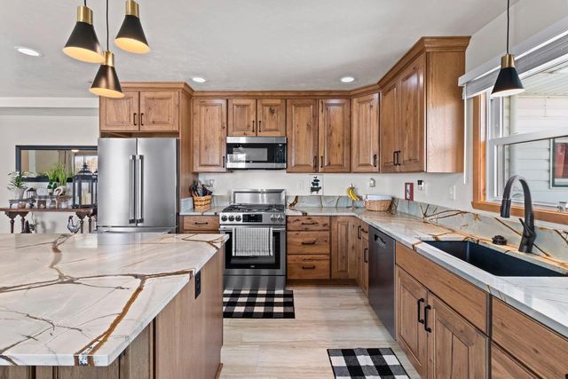 W5184 SHADY LANE, Shawano, WI 54166