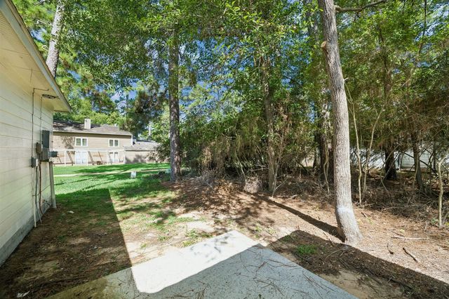 2847 Whitman Drive, Montgomery, TX 77356