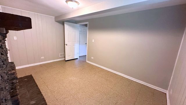 15755 Madison Avenue, Dolton, IL 60419