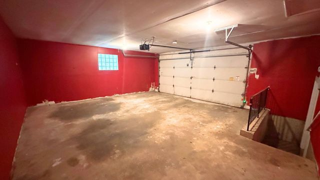 15755 Madison Avenue, Dolton, IL 60419