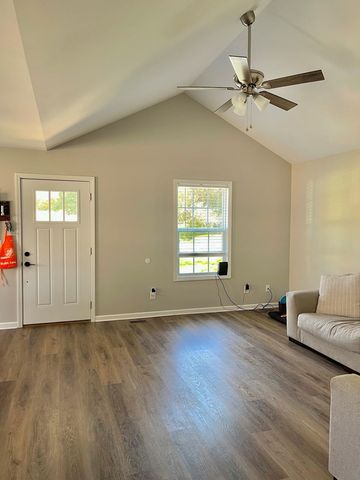 107 Murphy Drive, Tunnel Hill, GA 30755