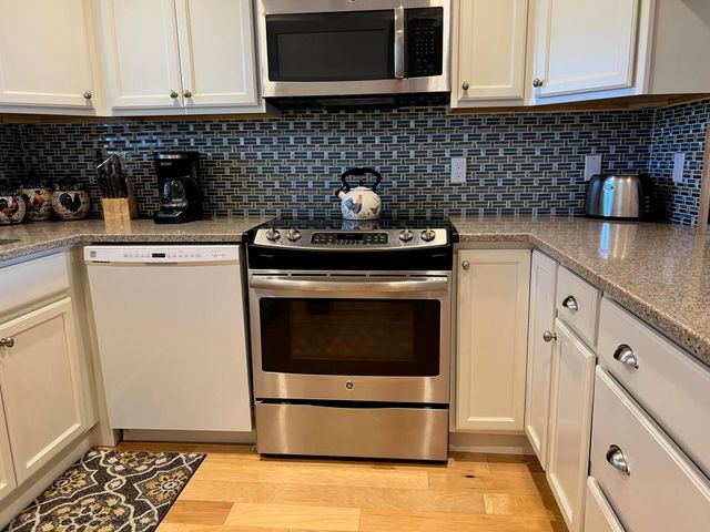 52 Yacht Club Drive 308, North Palm Beach, FL 33408