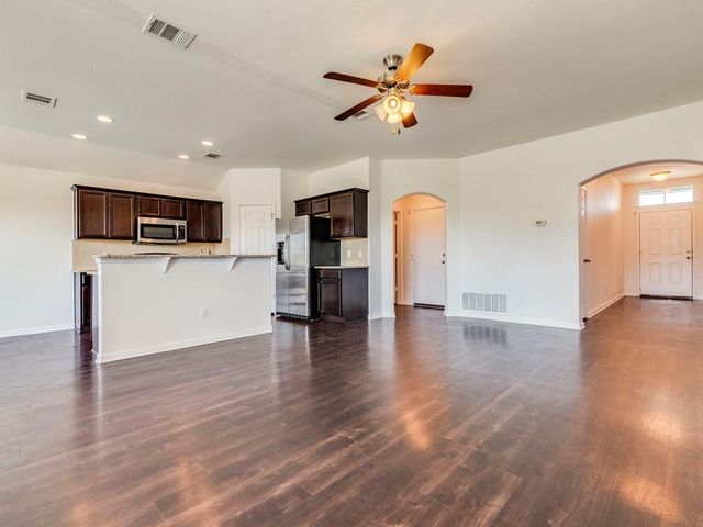 237 Goddard, Kyle, TX 78640
