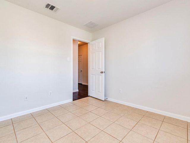 237 Goddard, Kyle, TX 78640