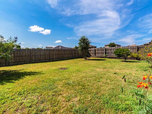 237 Goddard, Kyle, TX 78640
