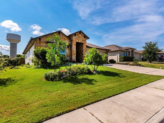 237 Goddard, Kyle, TX 78640