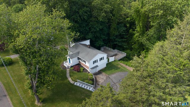 146 Lone Oak Drive, New Milford, CT 06776