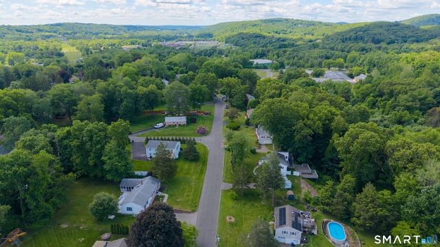146 Lone Oak Drive, New Milford, CT 06776