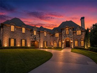453 Londonberry Road, Atlanta, GA 30327