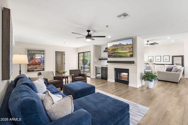 10945 E SAN SALVADOR Drive, Scottsdale, AZ 85259