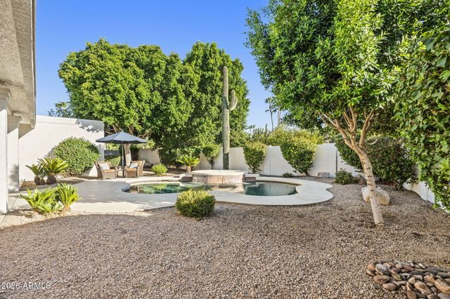 10945 E SAN SALVADOR Drive, Scottsdale, AZ 85259