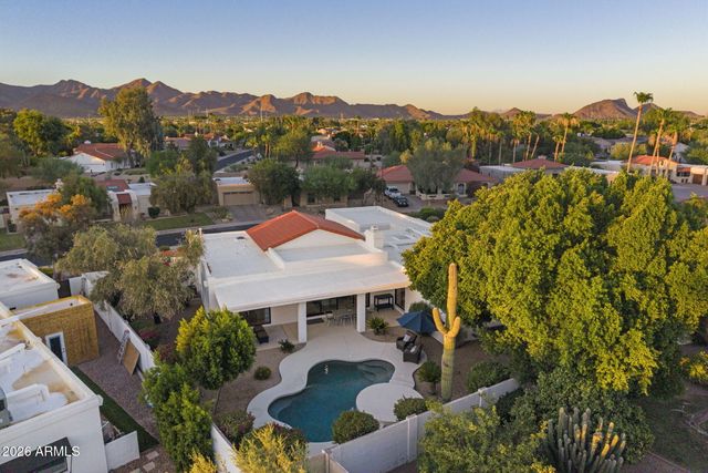 10945 E SAN SALVADOR Drive, Scottsdale, AZ 85259
