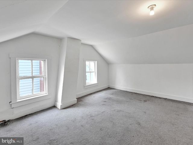 117 N OAK ST, Coal Township, PA 17866