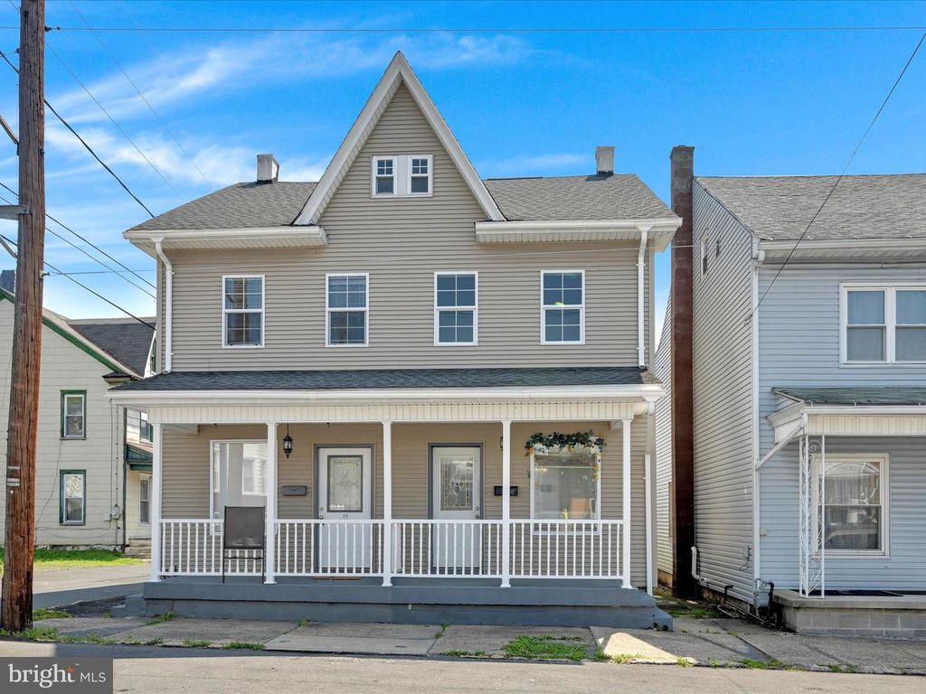 117 N OAK ST, Coal Township, PA 17866