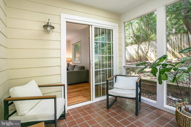 4111 DENFELD AVE, Kensington, MD 20895