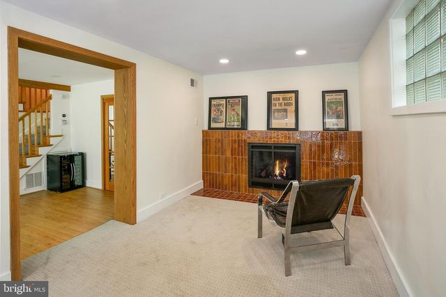 4111 DENFELD AVE, Kensington, MD 20895