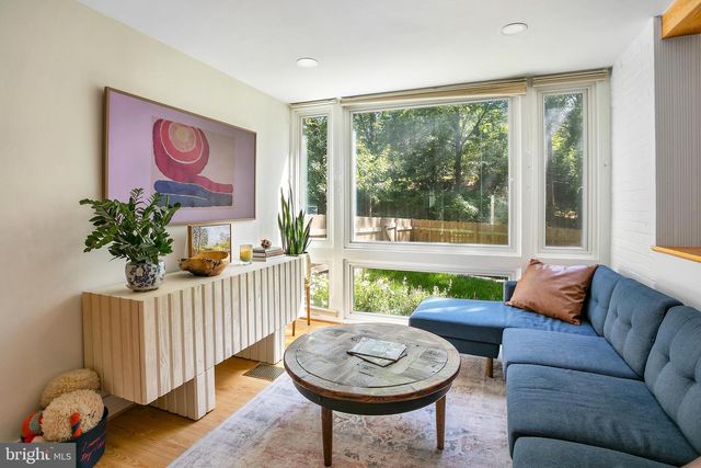 4111 DENFELD AVE, Kensington, MD 20895