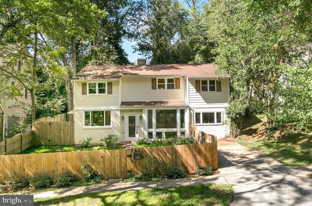 4111 DENFELD AVE, Kensington, MD 20895