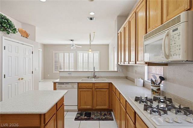 505 Edgefield Ridge Place, Henderson, NV 89012