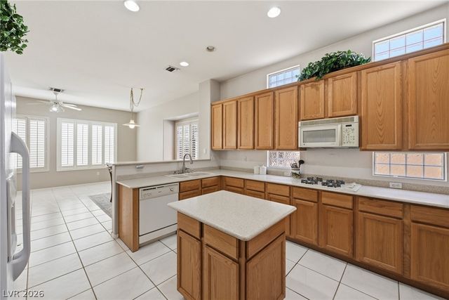 505 Edgefield Ridge Place, Henderson, NV 89012