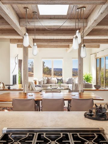 24 Calle Encanto, Tesuque, NM 87506