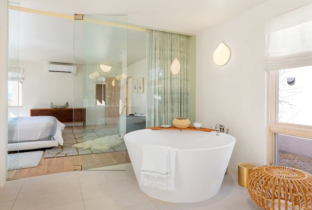 24 Calle Encanto, Tesuque, NM 87506