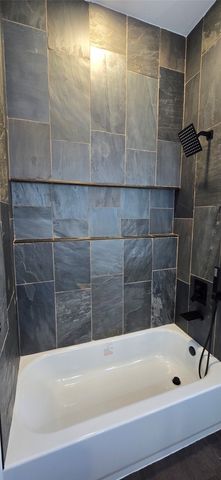 210 Knob Hill Drive, Granbury, TX 76048