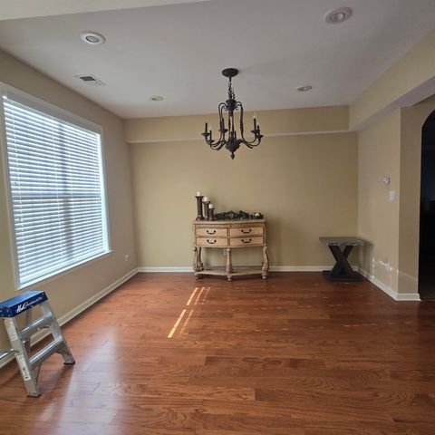 5151 SAWYER HOLLOW DR, Bartlett, TN 38002