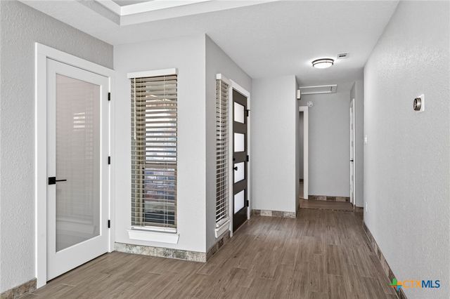 7302 Oswego Drive, San Antonio, TX 78250