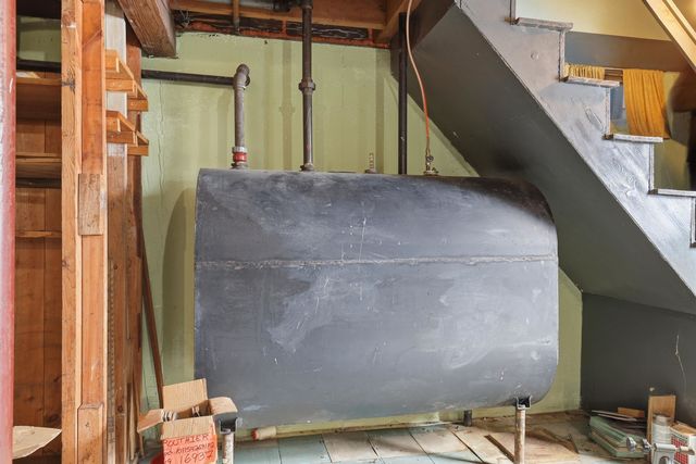 91 Miami Court, Manchester, NH 03103