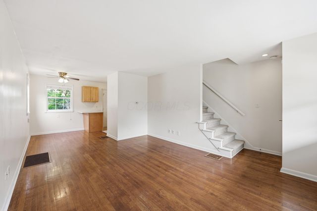 215 Delhi Avenue, I, Columbus, OH 43202
