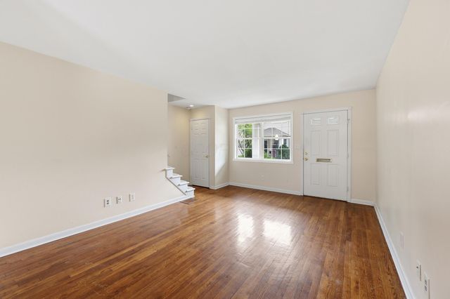 215 Delhi Avenue, I, Columbus, OH 43202